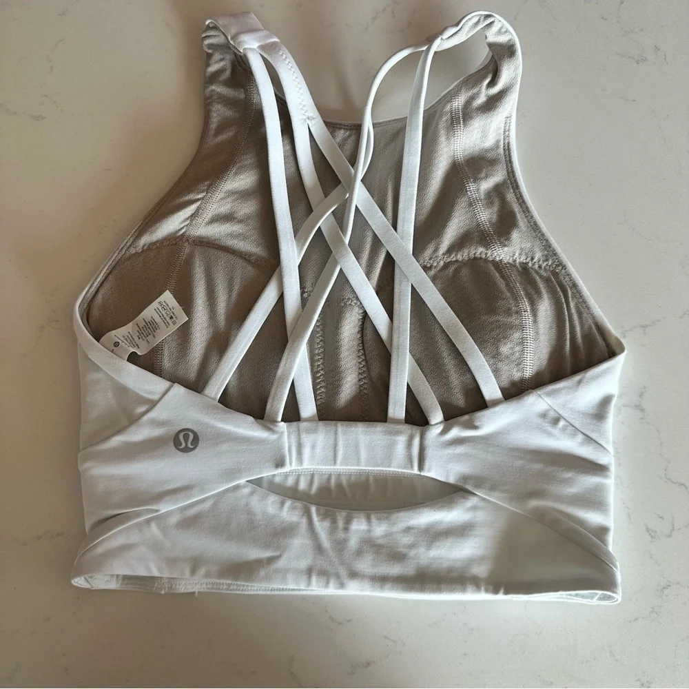 Lululemon Free To Be Serene Bra High Neck Long Line White size: 2